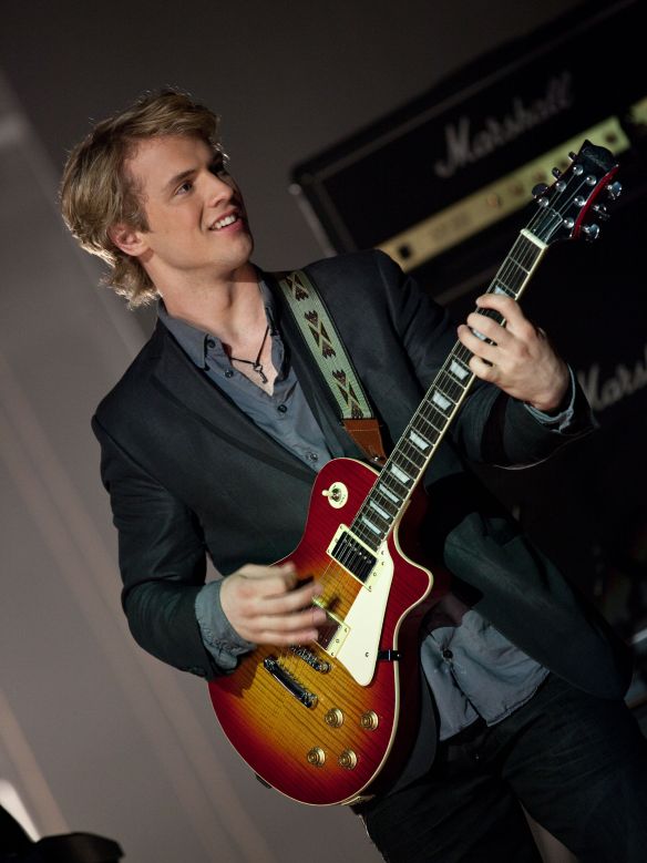 A Cinderella Story: Once Upon a Song (2011) - Damon Santostefano